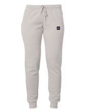 Load image into Gallery viewer, WOMENS WASH JOGGER