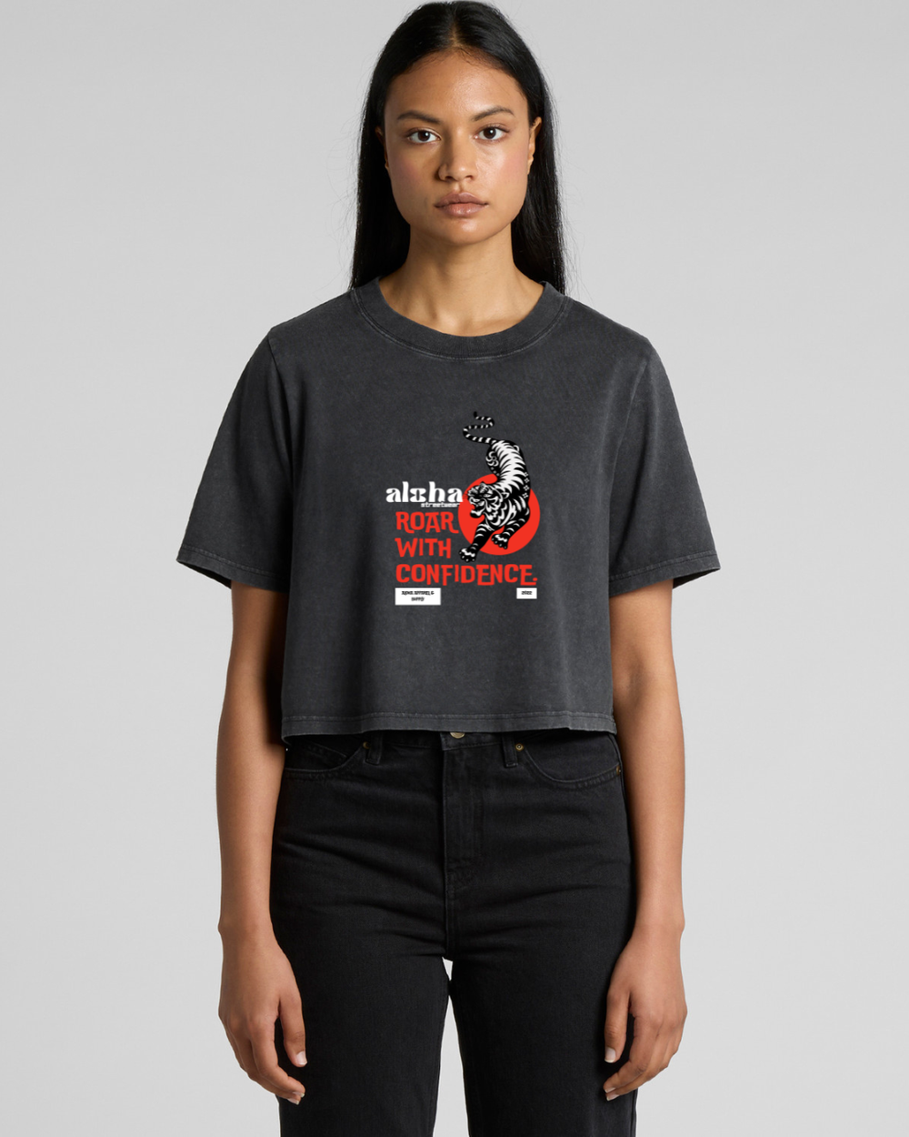 WOMENS WASH CROP ROAR